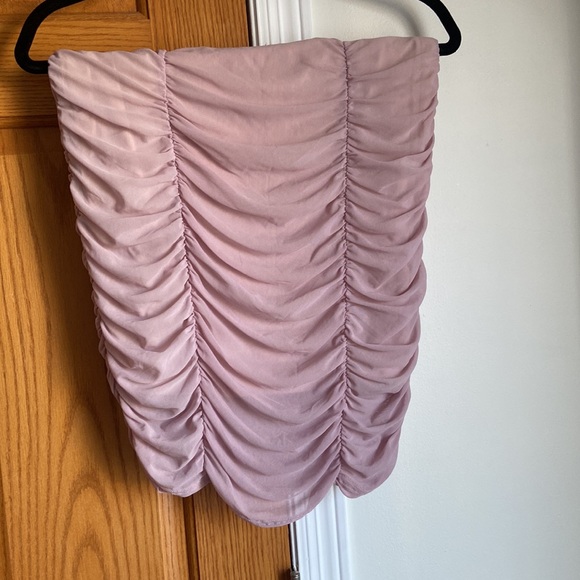 Pink Skirt - Picture 2 of 9